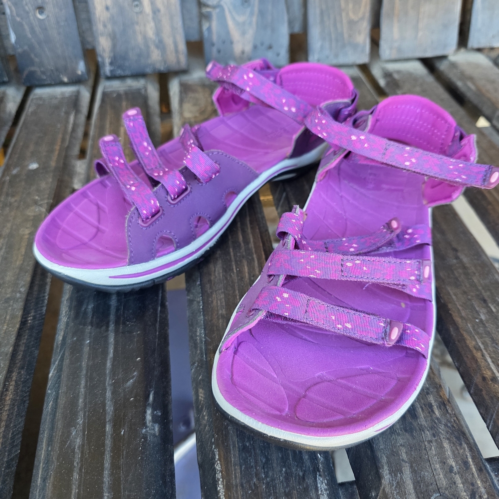 Purple LL Bean water hiking sport sandals sz 7